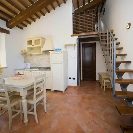 Mansion In With Swimming Pool Casa de Férias